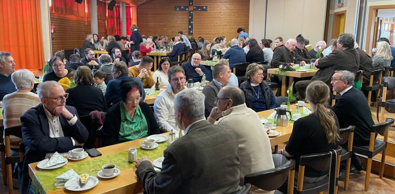 Begegnungsnachmittag im Pfarrzentrum
