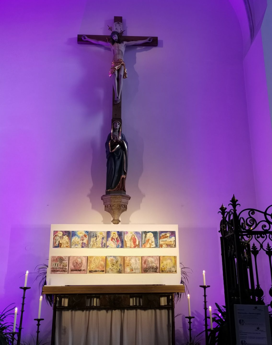 Kunstausstellung in der Stadtpfarrkirche